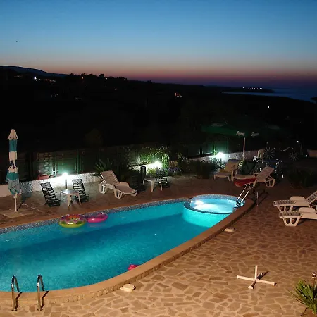 Casa Di Angel Hotel