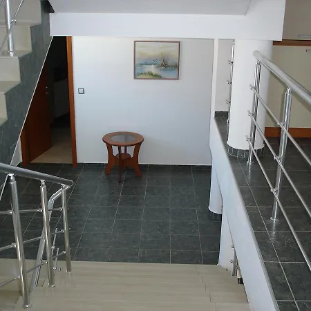 Casa Di Angel 2*