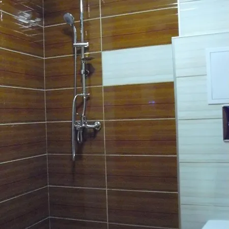 Casa Di Angel Hotel 2*
